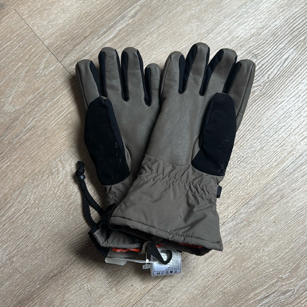 Nike ACG Gloves